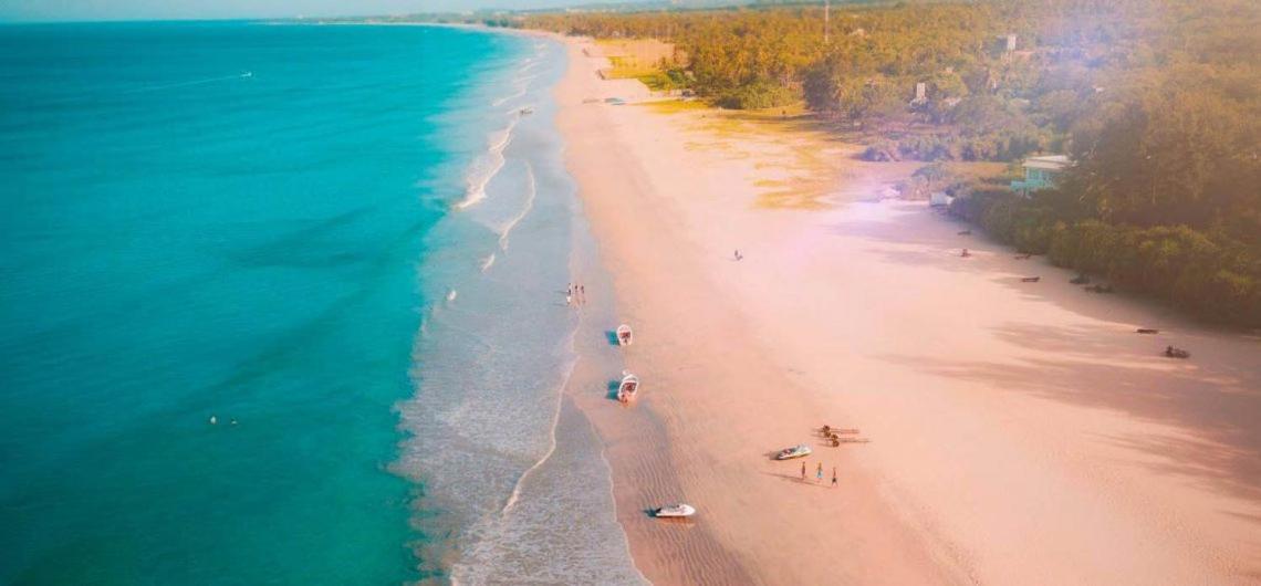 Blu Marine Nilaveli Hotel Trincomalee Ngoại thất bức ảnh